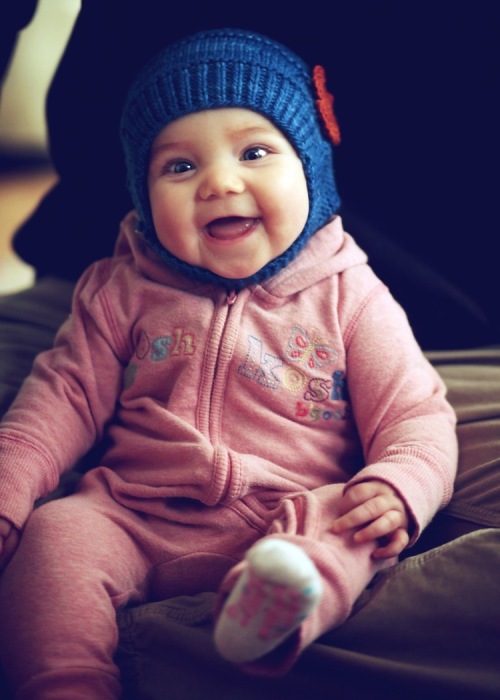 lucy goosey - 6 months_bloggallery.jpg